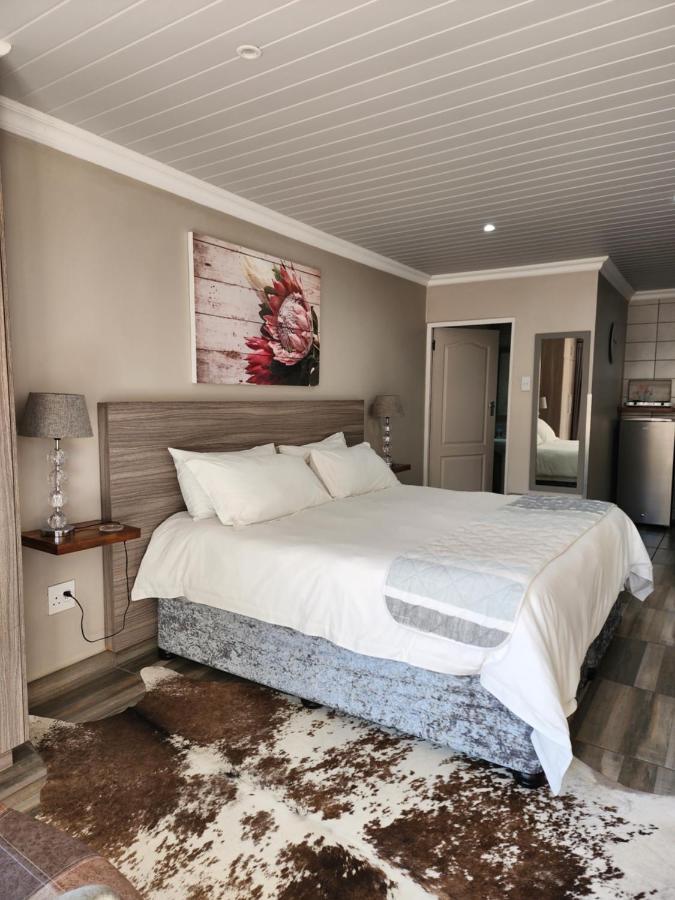 Apartamento Schnehage Self Catering Bloemfontein Exterior foto